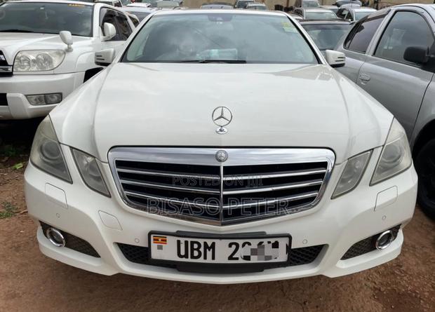 Mercedes-Benz E300 2010 White