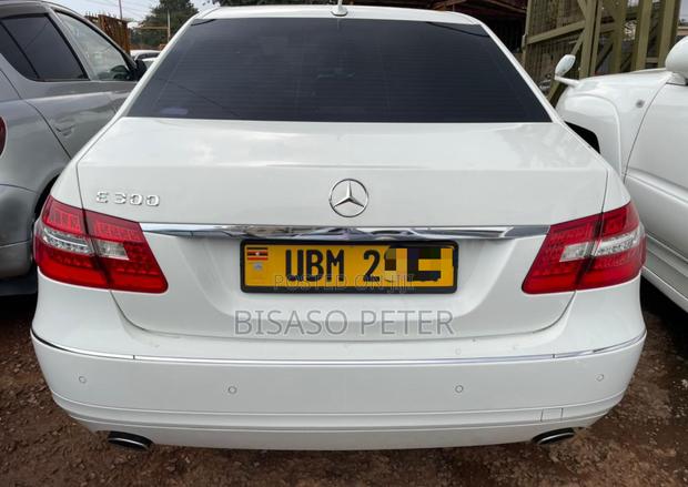 Mercedes-Benz E300 2010 White