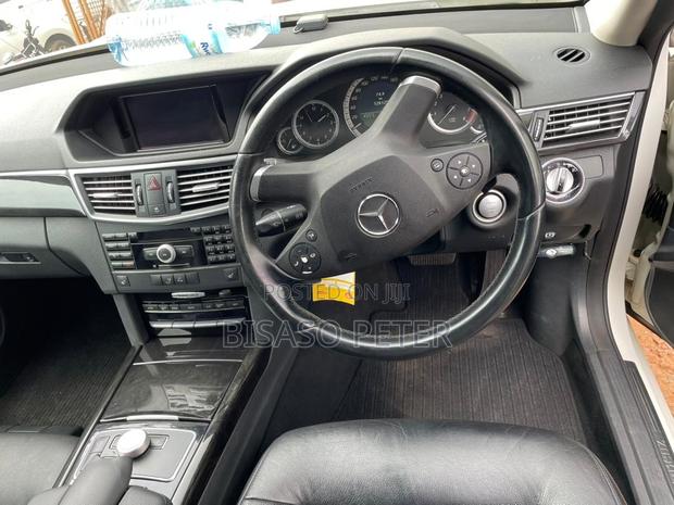 Mercedes-Benz E300 2010 White