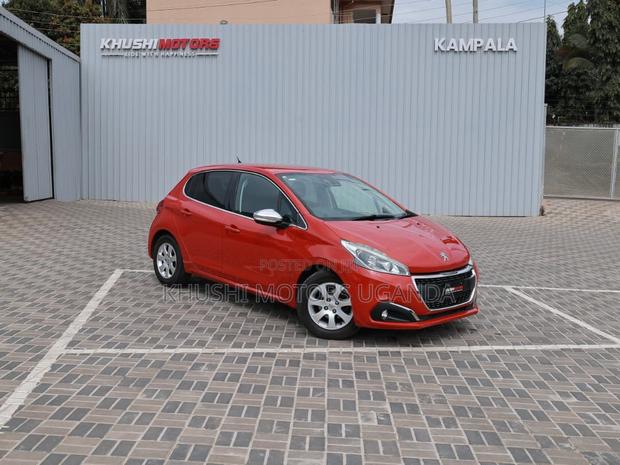 Peugeot 208 2016 Red