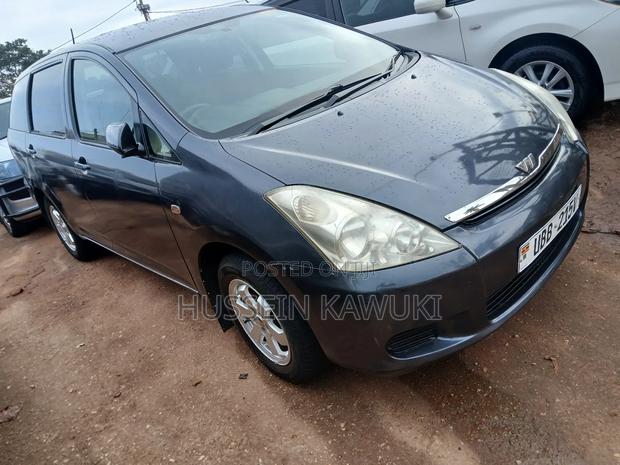 Toyota Wish 2007 Gray