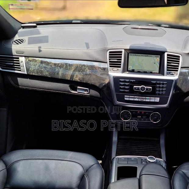 Mercedes-Benz M Class ML350 4dr SUV (3.5L 6cyl 7A) 2014 Black