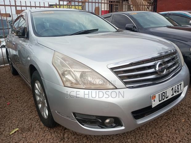 Nissan Teana 2009 Silver