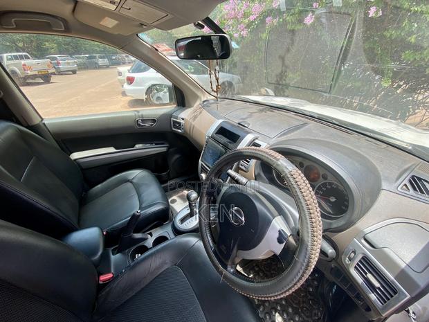 Nissan X-Trail 2.0 Petrol XE 2009 White