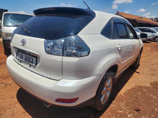 Toyota Harrier 2.4 4WD 2009 White