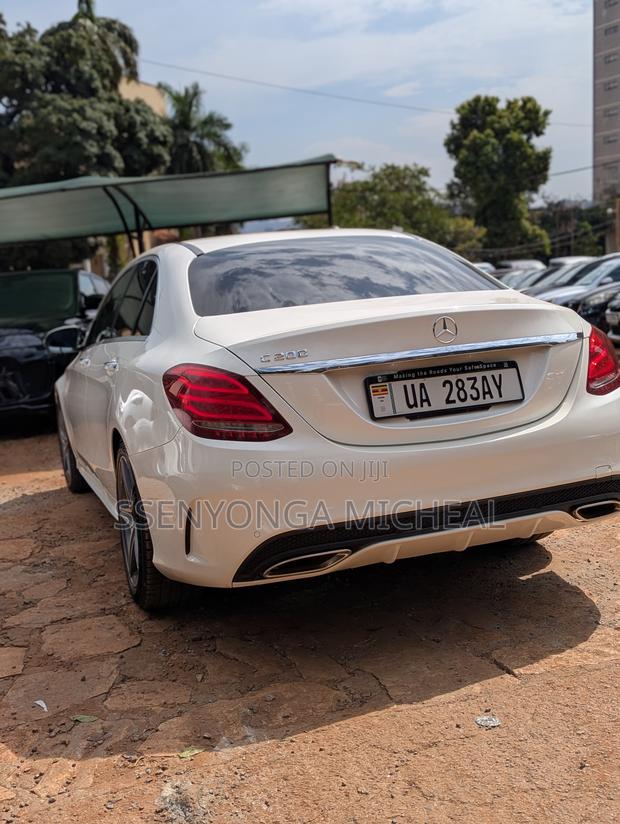 Mercedes-Benz C200 2016 White