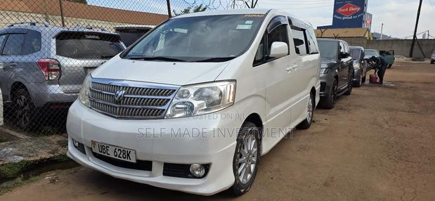 Toyota Alphard 2009 White