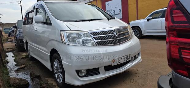 Toyota Alphard 2009 White
