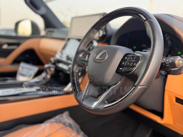 Lexus LX LX 600 2023 Black