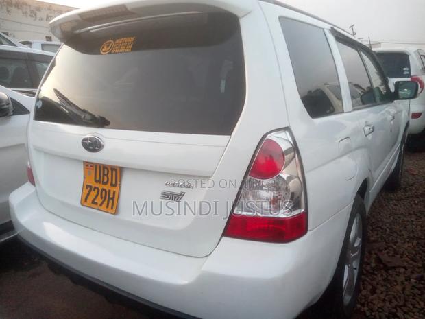 Subaru Forester 2006 White