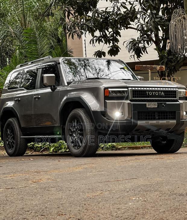 Toyota Land Cruiser Prado 2024 Gold