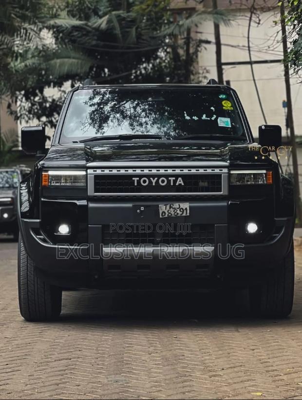 Toyota Land Cruiser Prado 2.7 2024 Black
