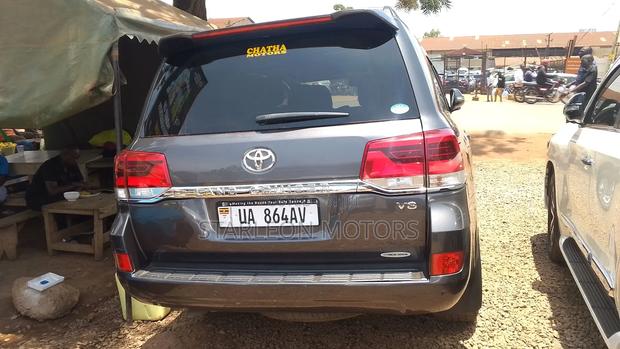 Toyota Land Cruiser Prado 2008 Black