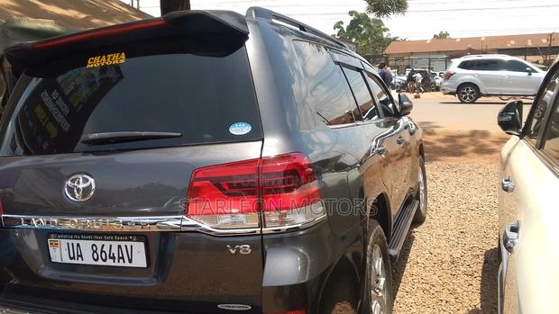 Toyota Land Cruiser Prado 2008 Black