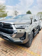 Toyota Hilux 2023 Brown for sale