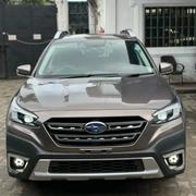 Subaru Outback 2023 Brown for sale