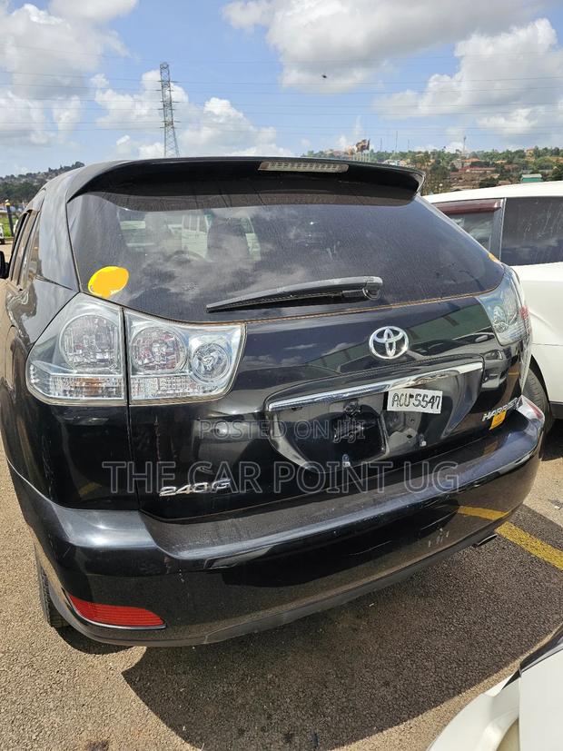 Toyota Harrier 2.4 2011 Black