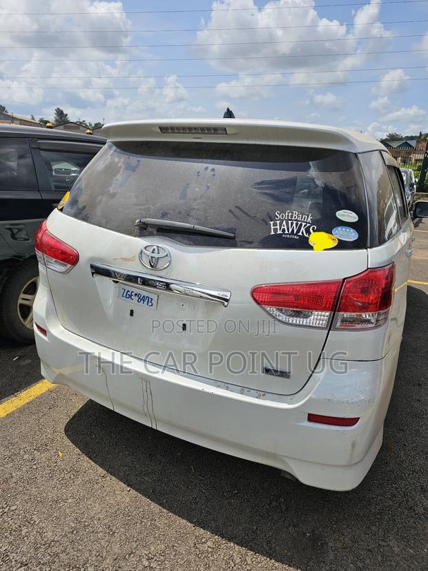 Toyota Wish 2010 White