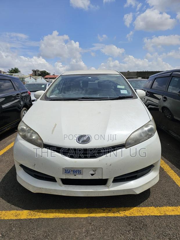 Toyota Wish 2010 White
