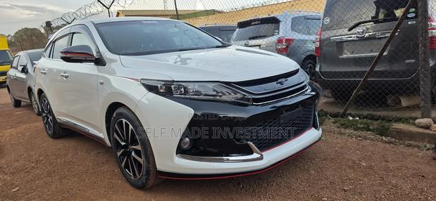 Toyota Harrier 2016 White