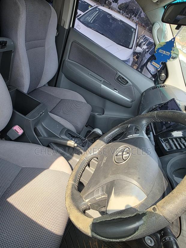 Toyota Hilux SR5 4x4 2013 White