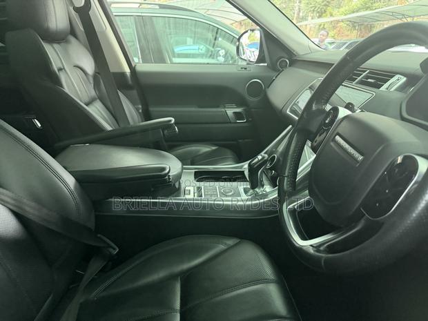 Land Rover Range Rover Sport 2016 Black