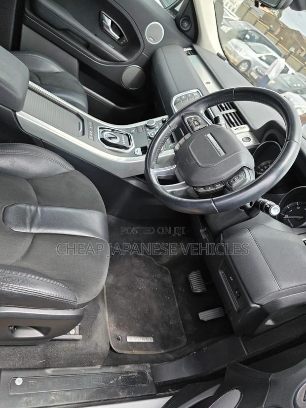 Land Rover Range Rover Evoque Pure 4dr SUV AWD (2.0L 4cyl Turbo 9A) White