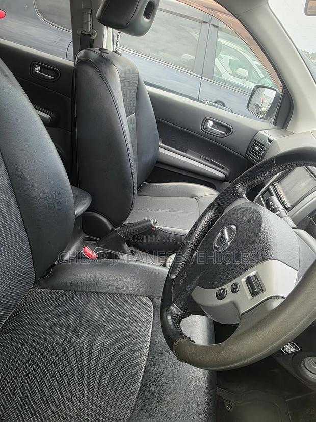 Nissan X-Trail 2010 White