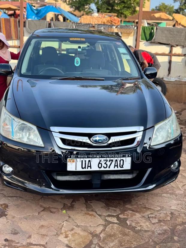 Subaru Exiga 2010 Black