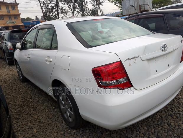 Toyota Axio 2010 White