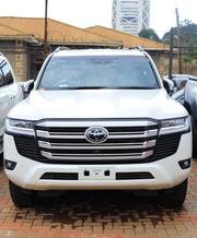 Toyota Land Cruiser LC300 2024 White for sale
