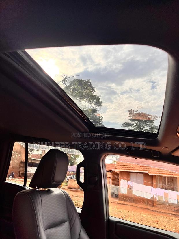 Toyota Land Cruiser Prado 2.8 2025 White