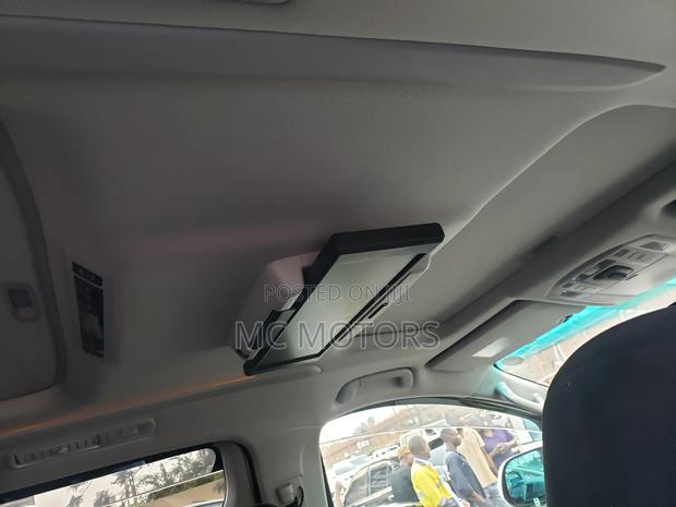 Toyota Alphard 2012 White