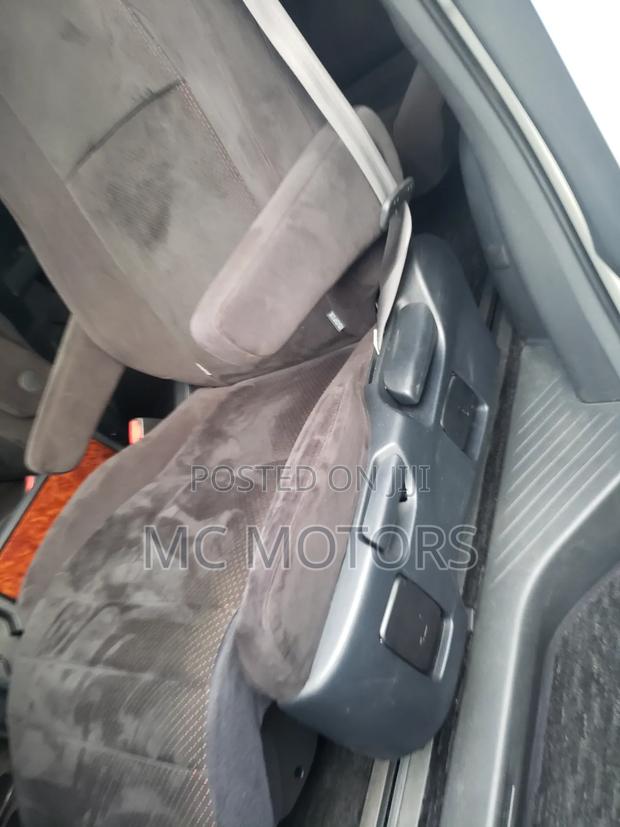 Toyota Alphard 2012 White