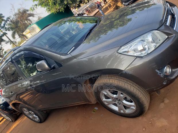 Toyota RAV4 2.5 Limited 2012 Gray