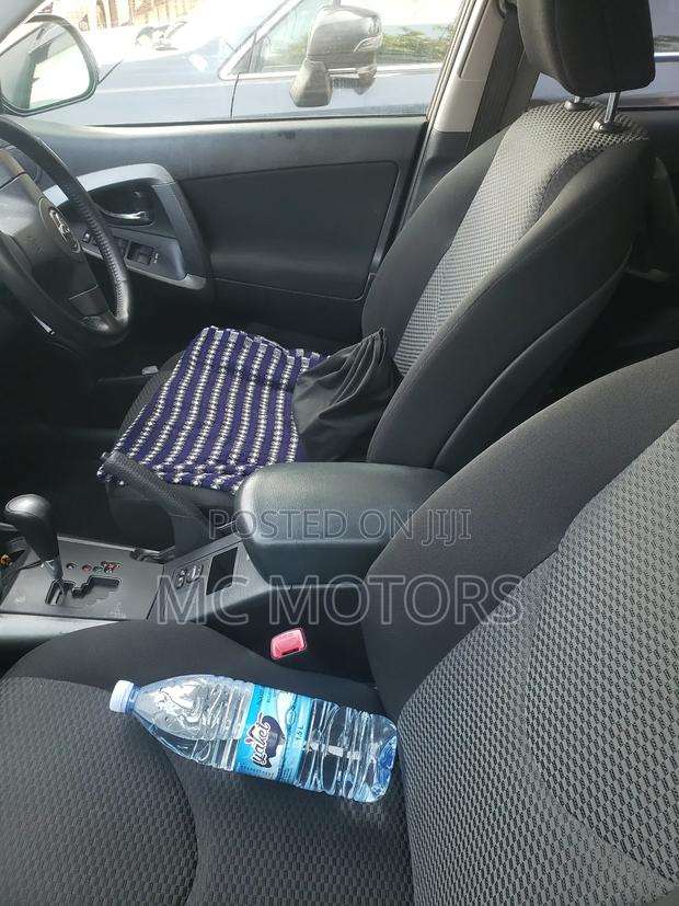 Toyota RAV4 2.5 Limited 2012 Gray