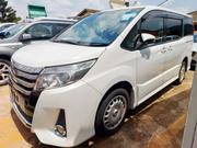 Toyota Noah 2014 White for sale