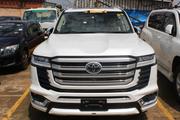 Toyota Land Cruiser 3.5 Petrol 4WD 2022 White for sale