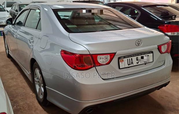 Toyota Mark X 2011 Gray