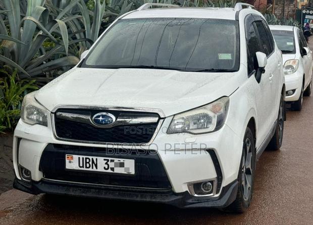 Subaru Forester 2.0XT Premium 4dr SUV AWD (2.0L 4cyl Turbo CVT) 2015