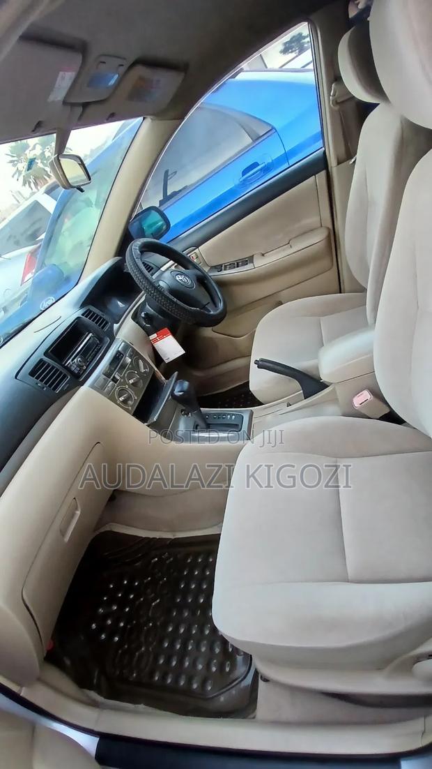Toyota Corolla RunX 2007 Silver
