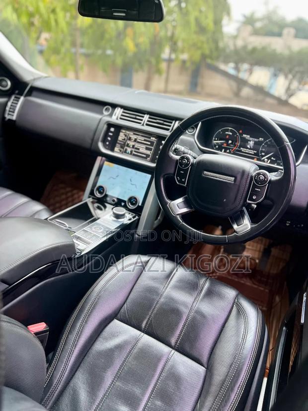 Land Rover Range Rover Vogue 2020 Black