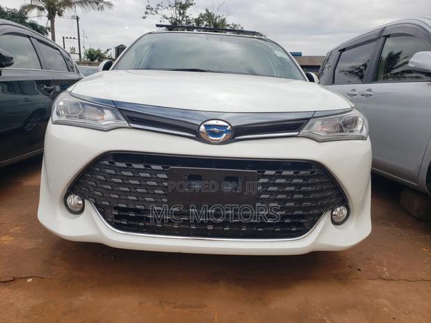 Toyota Corolla Fielder 1.5 Hybrid FWD 2016 White