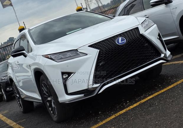 Lexus RX 450h F Sport AWD 2019 Pearl