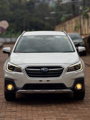 Subaru Outback 2.5i Premium AWD 2017 White for sale