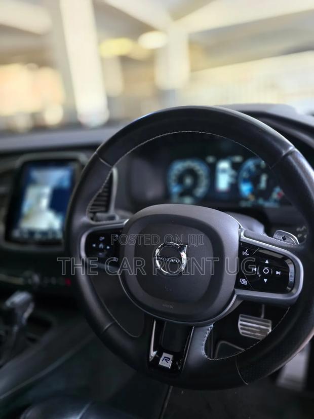 Volvo XC90 2019 White
