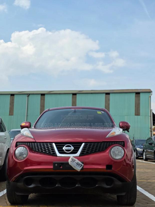 Nissan Juke S 2012 Red