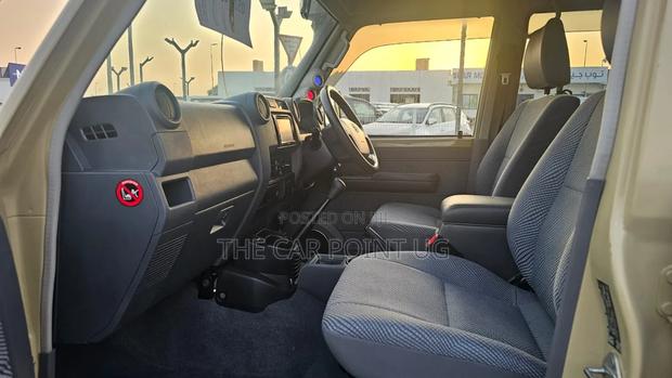 Toyota Land Cruiser 2015 Beige