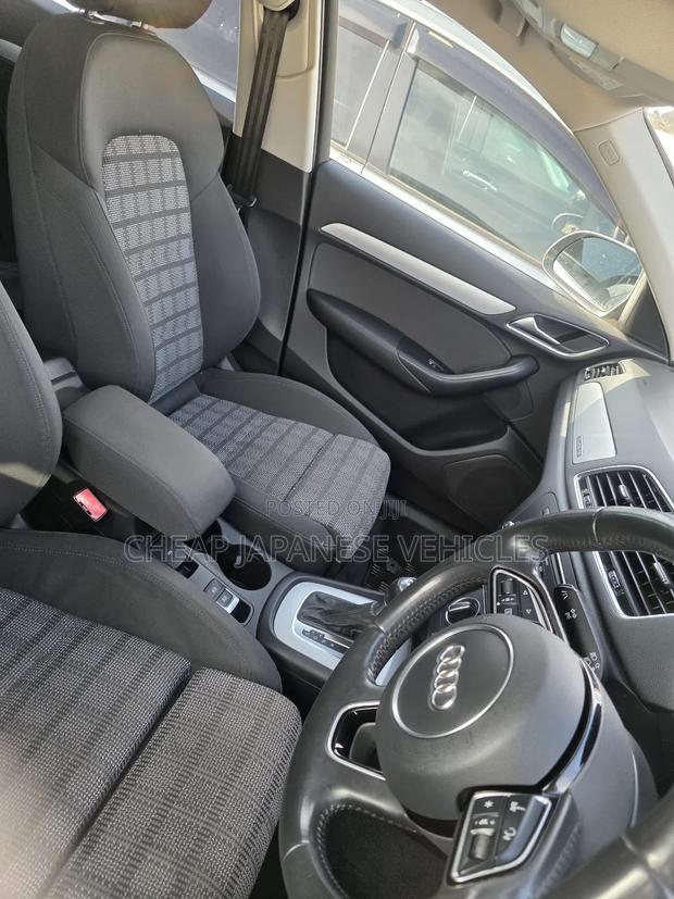 Audi Q3 2.0 TFSI 220hp quattro sport 2016 Gray