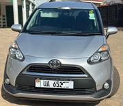 Toyota Sienta 1.5 AWD 2016 Silver for sale